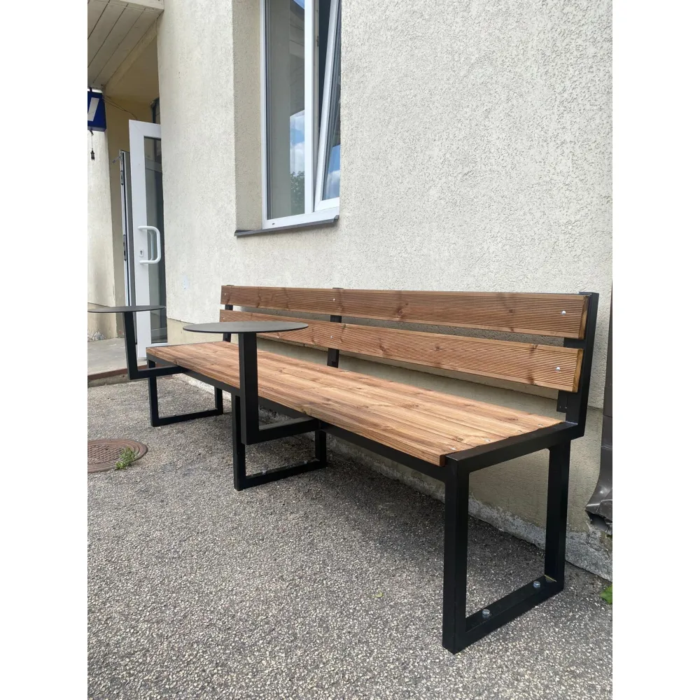 Banc extérieur avec tables fixes intégrées