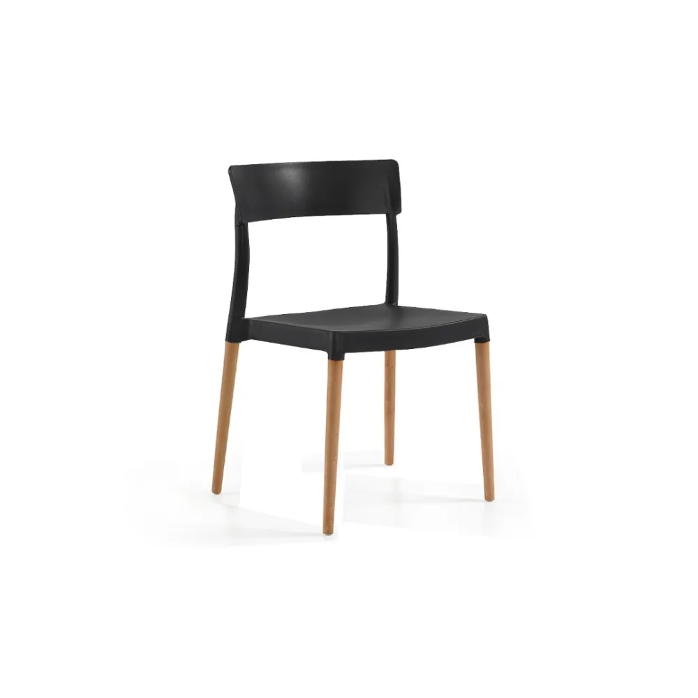 Chaise Lilly avec une jambe de bois