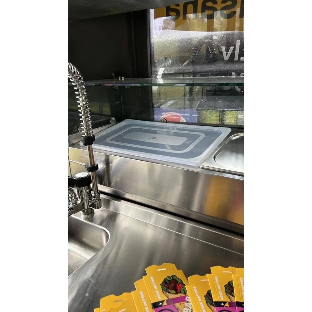 Darba zona  Fast -food Bus