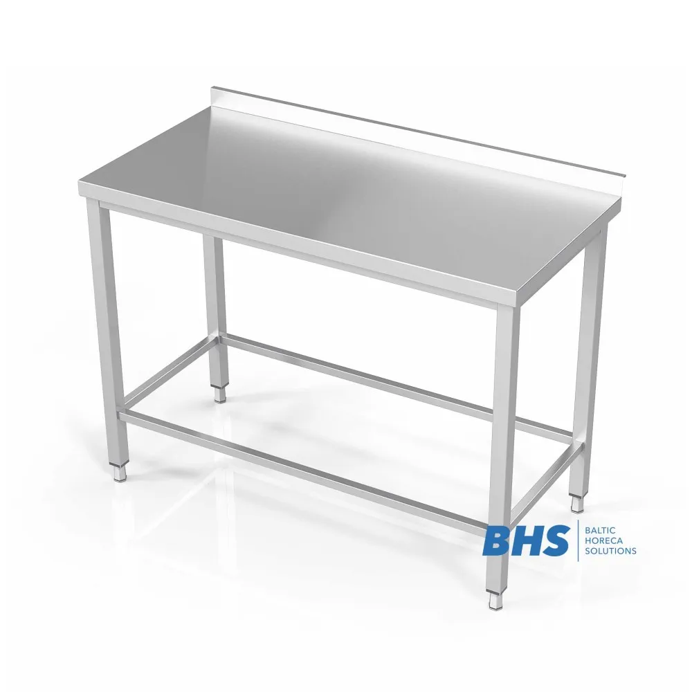 Table avec une surface en acier inoxydable et la grille 1700