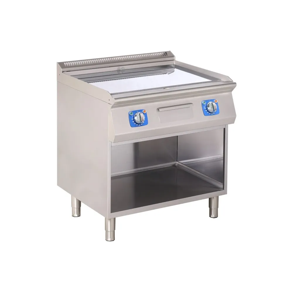 Fry top électrique chromé sur fond ouvert 8,1 kW