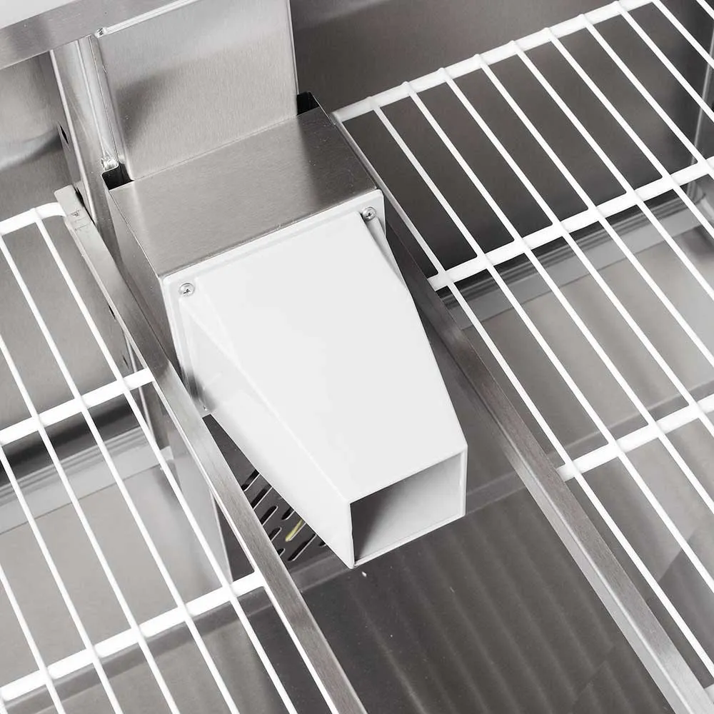 Cooling counter with showcase 16 x GN1/4