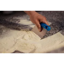 Coupe-pâte/grattoir flexible 8x11,5cm