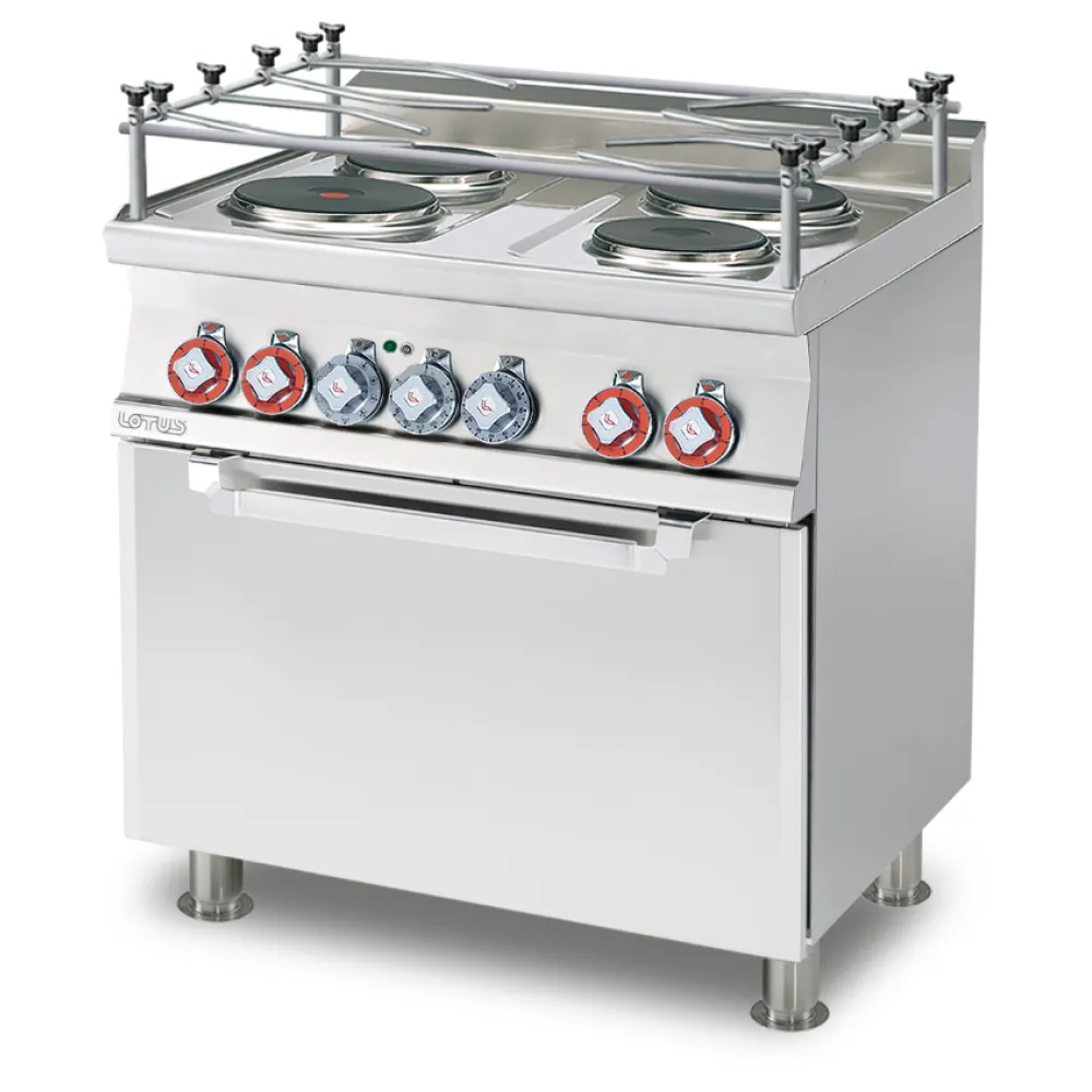 Cuisinière professionnelle 4 feux avec four LOTUS CFM4-68ETX